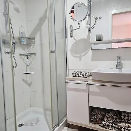 Sablon 2 15a07 By R2r Consulting * Llanes